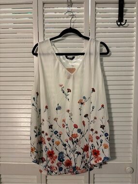Bloomchic tank
